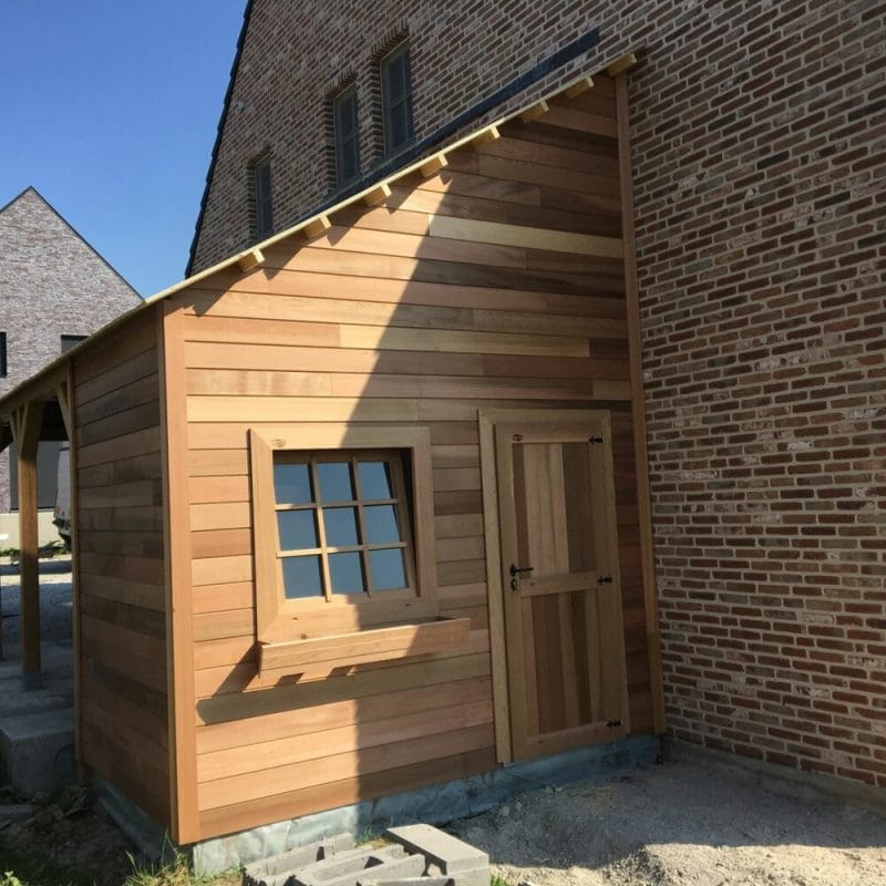 aanbouw tuinhuis met overkapping